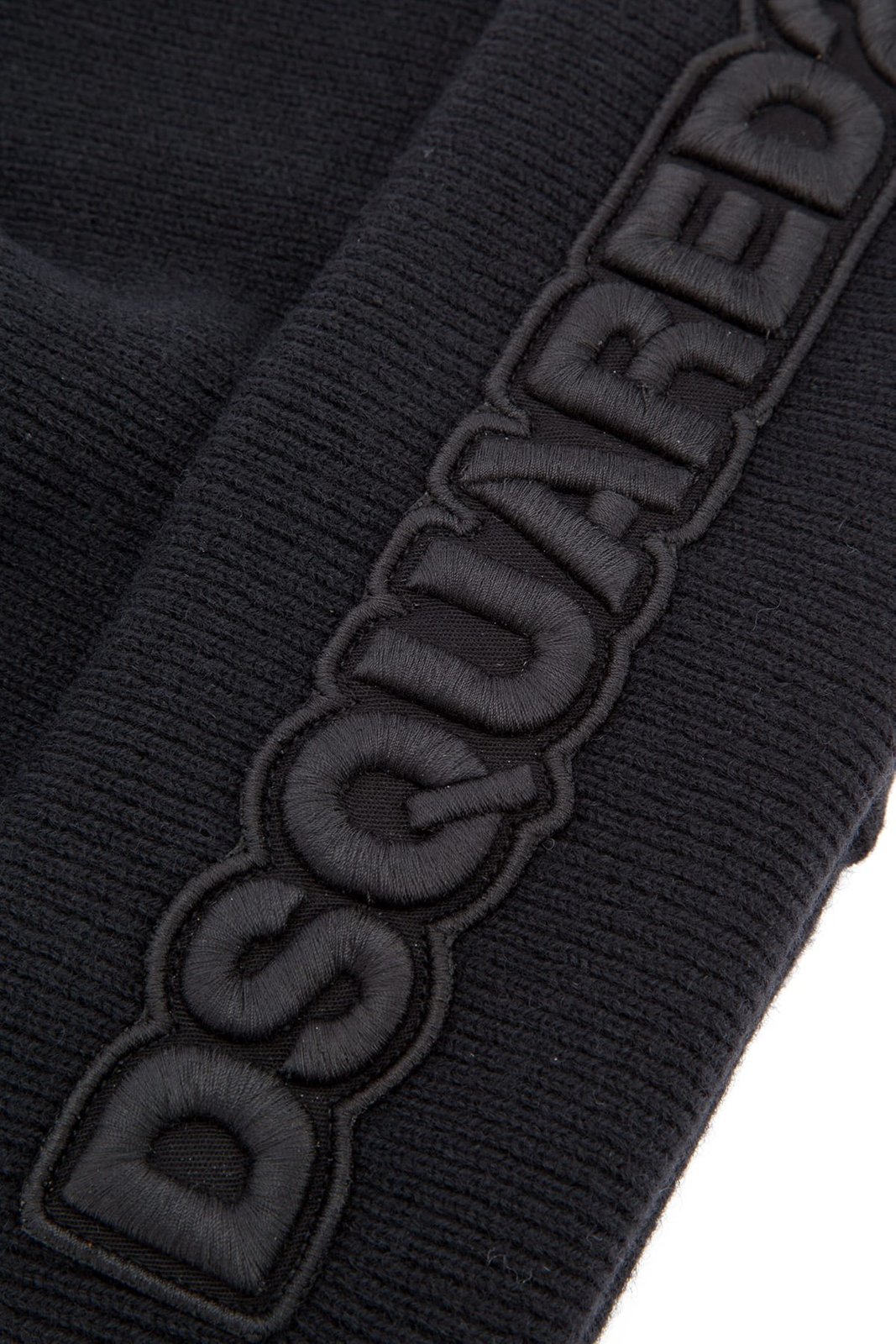 Dsquared2 Logo Embroidered Beanie
