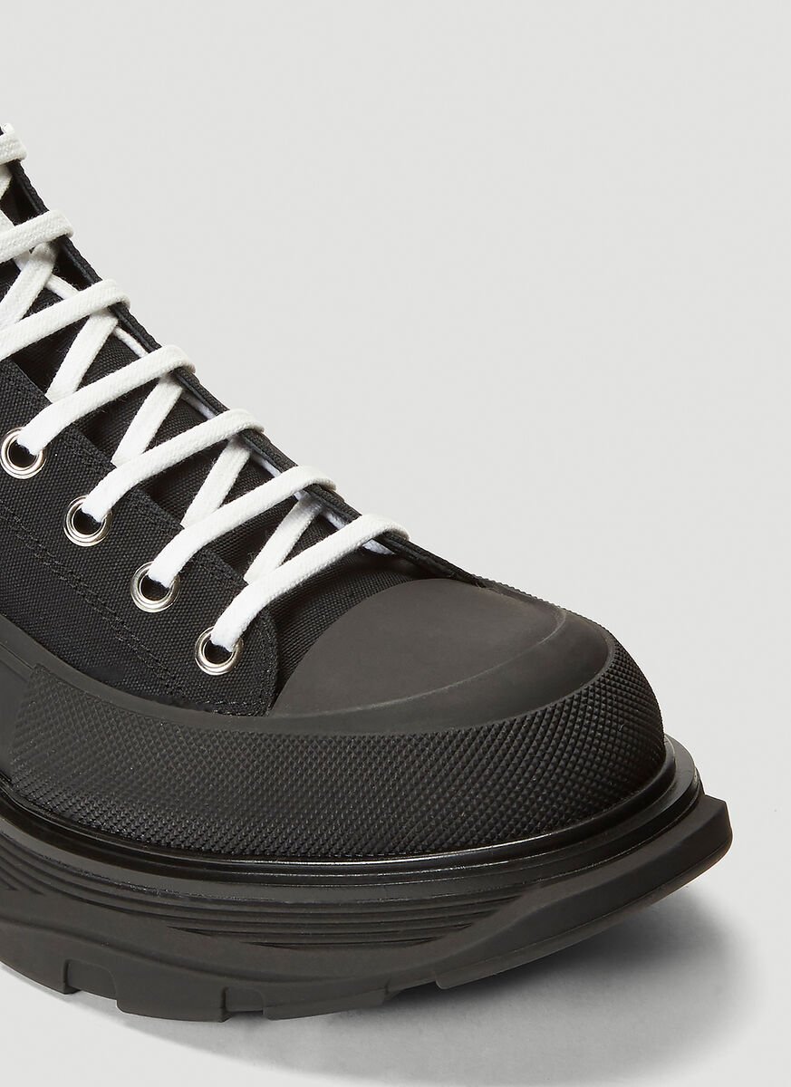 Alexander McQueen Tread Lace Up Boots
