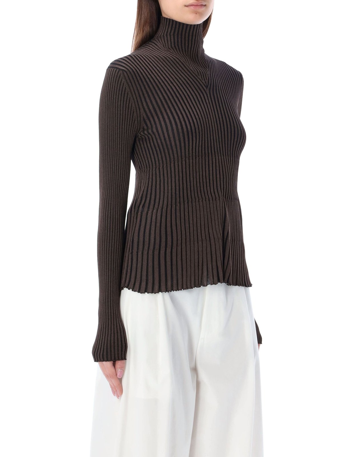 Bottega Veneta Lightweight Pleated Jumper 4 Bottega Veneta Lightweight Pleated Jumper