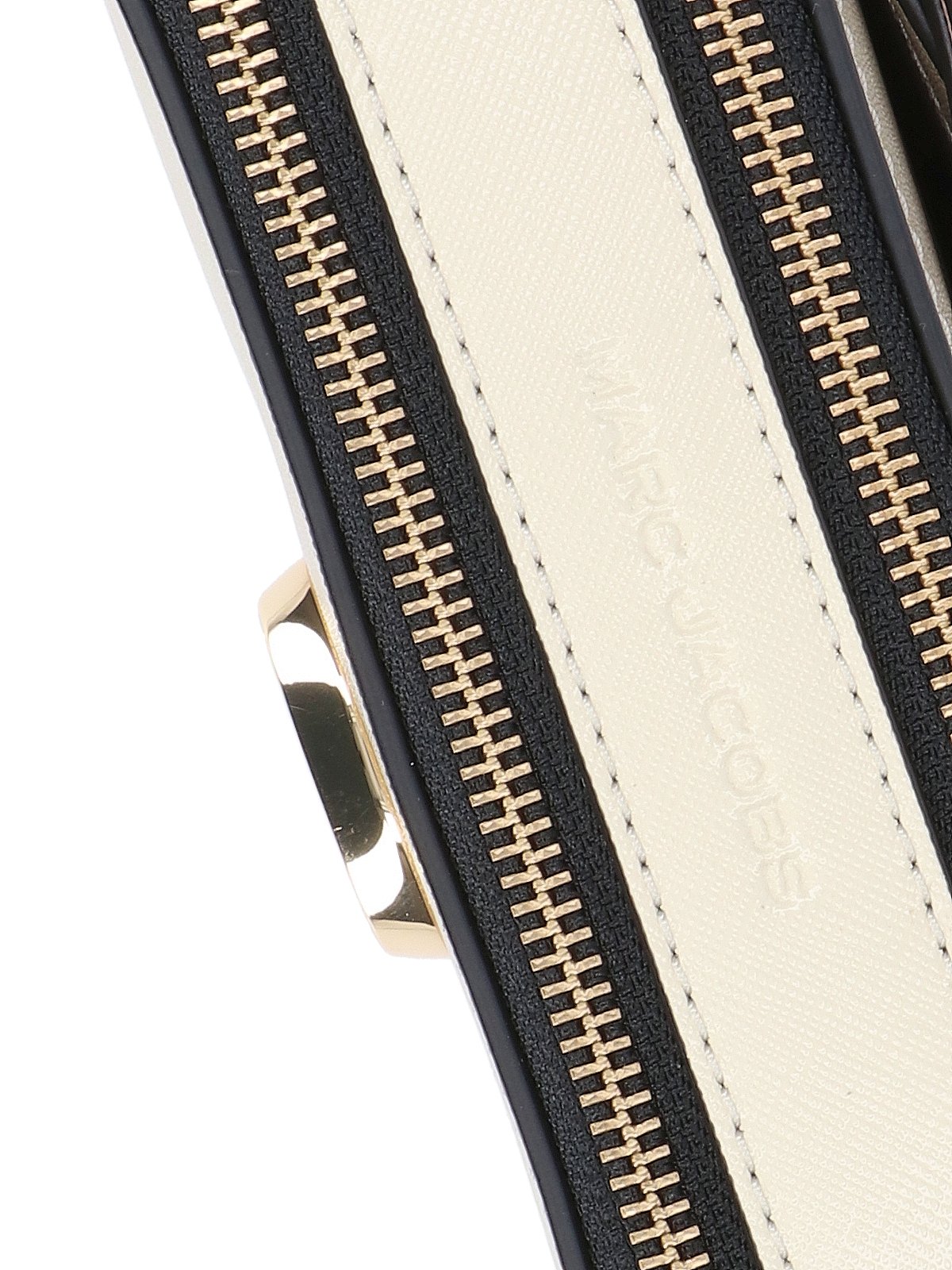 Marc Jacobs The Snapshot Logo Plaque Crossbody Bag